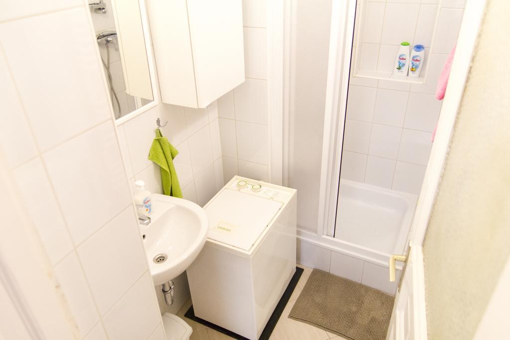 Authentic Budapest Apartment الغرفة الصورة